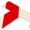 Red and white diagonal T-shape tape.